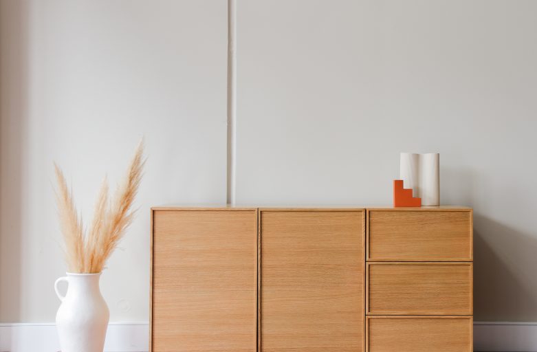 Simple tips to consider when choosing a sideboard